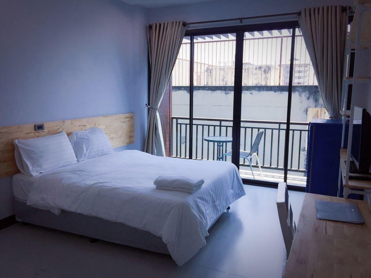 Rinrada Loft Resident Hotell Chiang Mai Exteriör bild