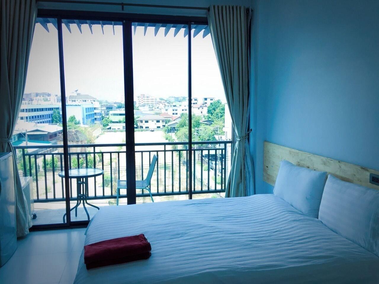 Rinrada Loft Resident Hotell Chiang Mai Exteriör bild