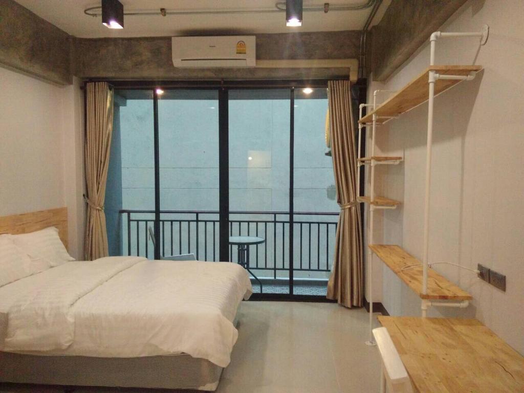 Rinrada Loft Resident Hotell Chiang Mai Exteriör bild