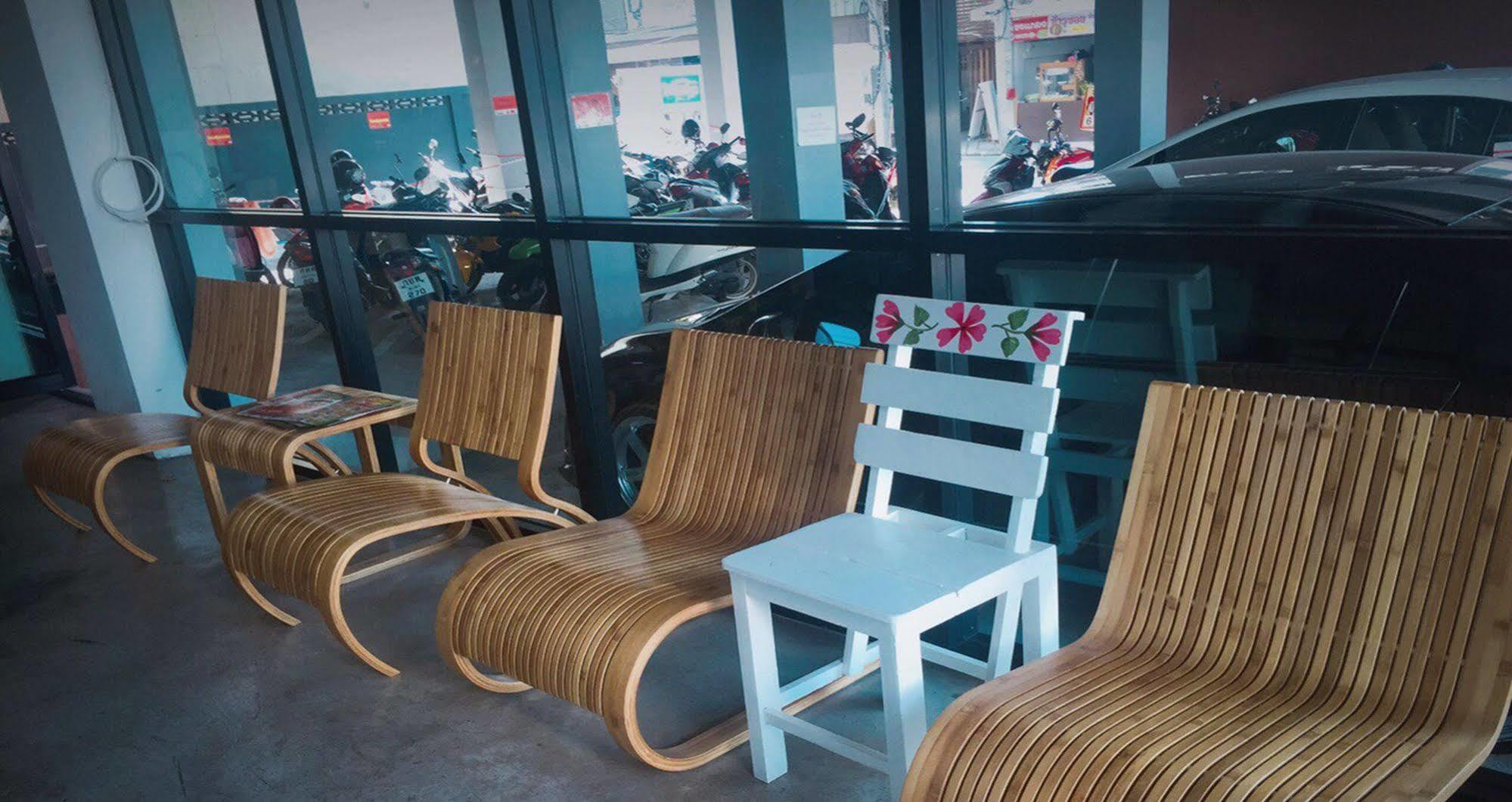 Rinrada Loft Resident Hotell Chiang Mai Exteriör bild